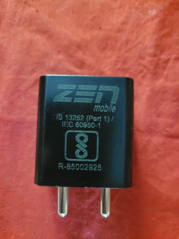 Slow Charging Adapter (5V - 1A) for Pagaria & BKK Audio Player- front